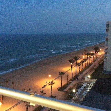Oceanfront Urbanova Apartment El Altet Buitenkant foto